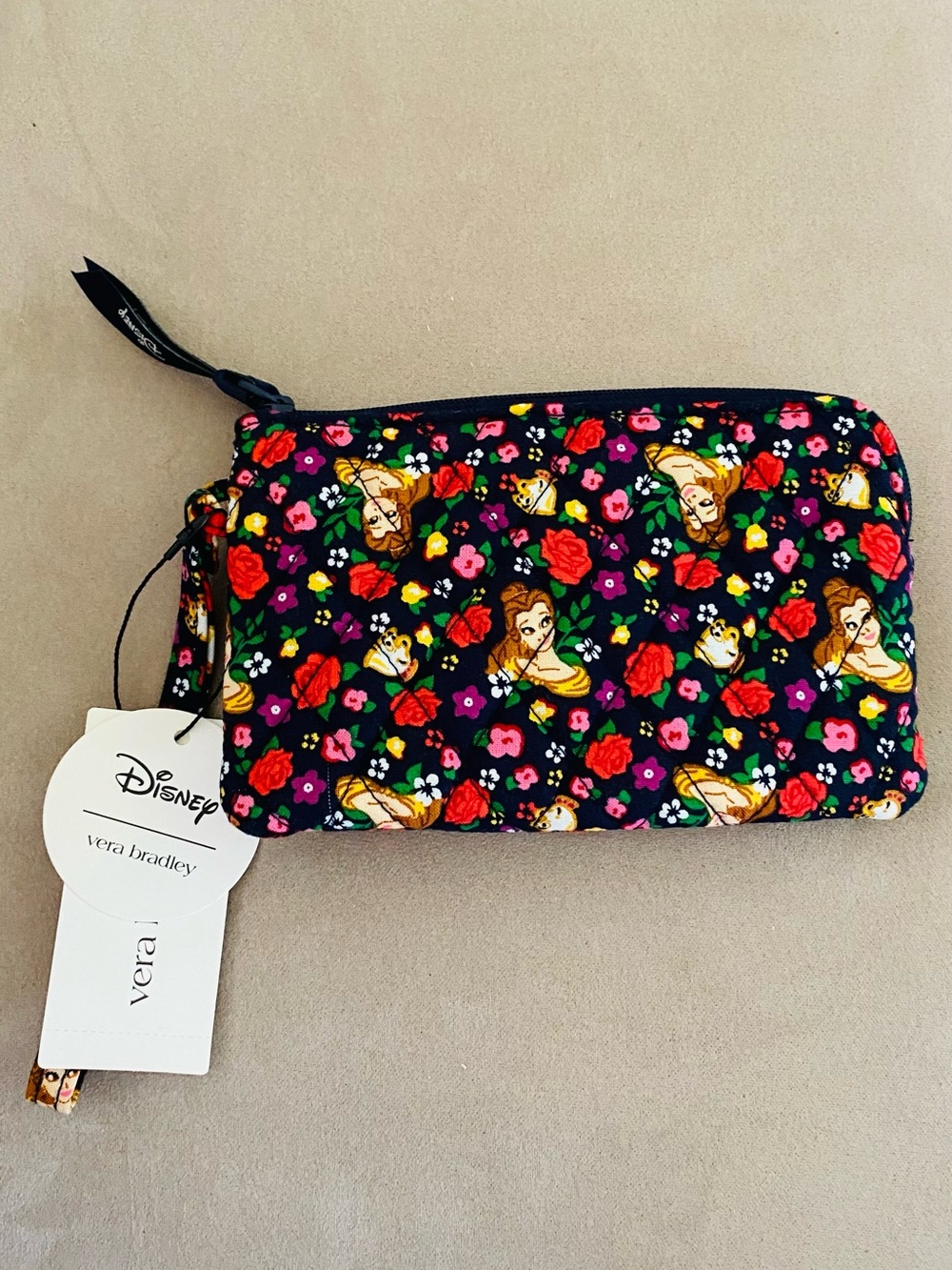 Vera Bradley x Disney Outlet Essential Zip Wristlet NWT Belle Floral. B